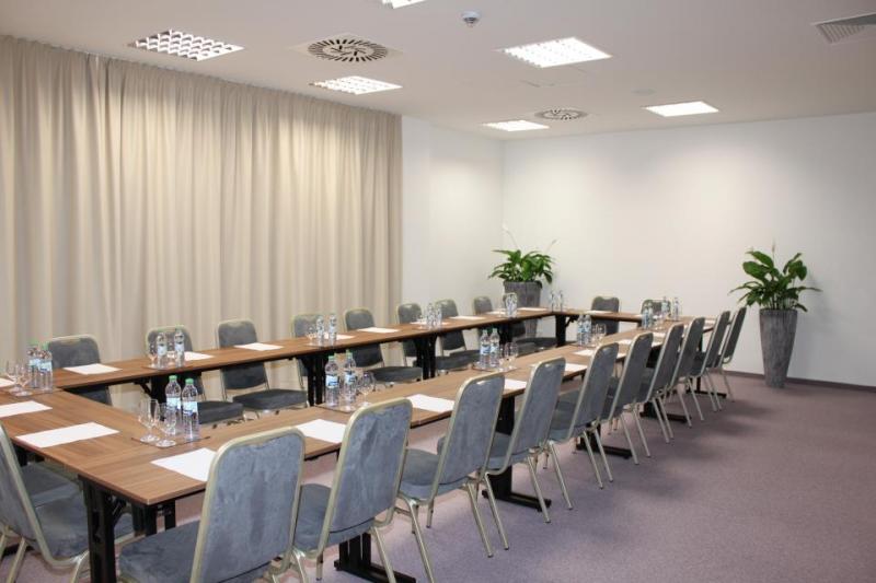 Conference room I.